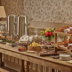 COM-Brunch Buffet-photo credit-The Bartolotta Restaurants.jpg